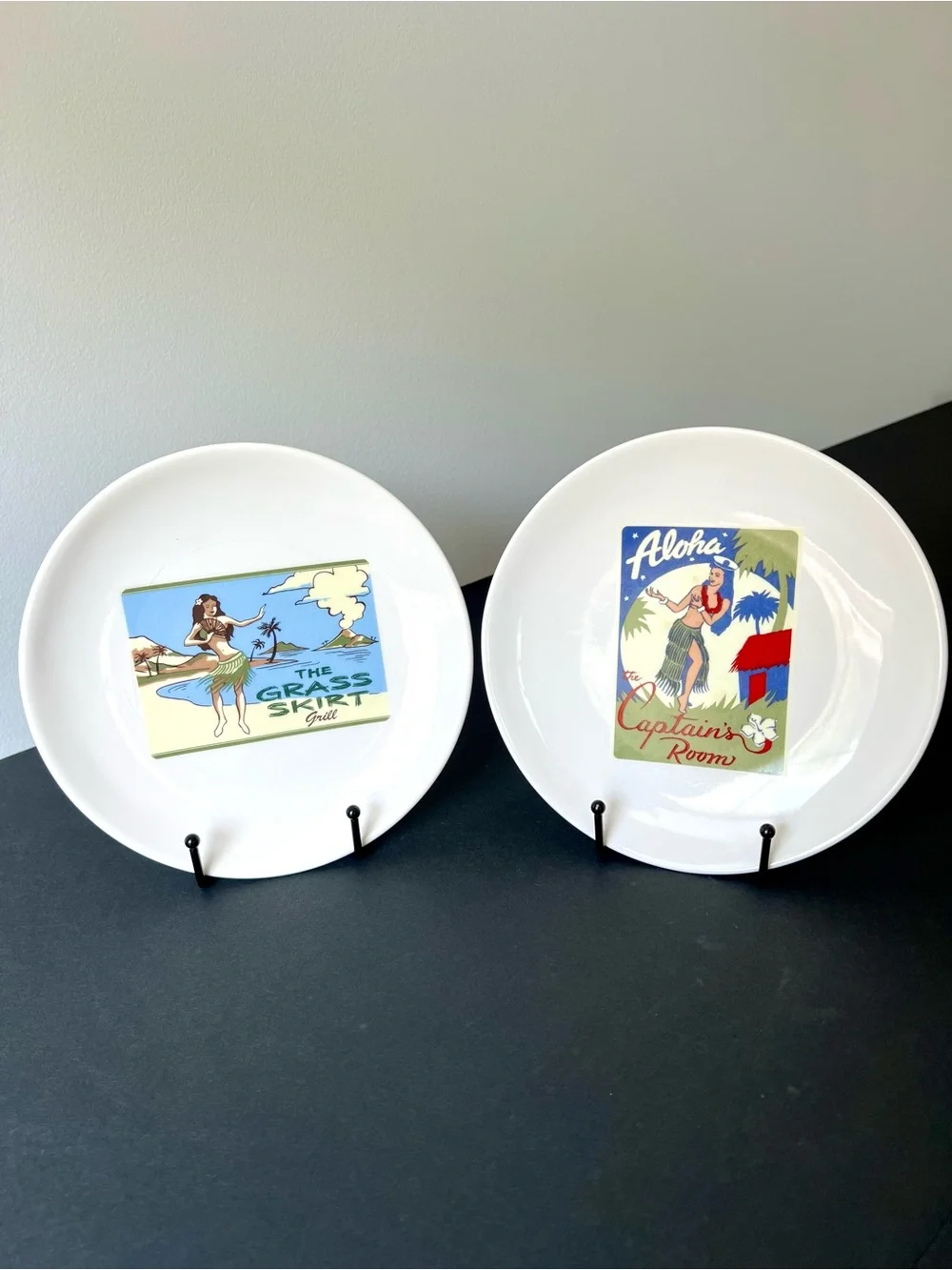 Pottery Barn Set of 2 Aloha Girls Cocktail Recipe Plates 8